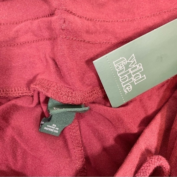 NEW Wild Fable Maroon pull on elastic waist drawstring tapered leg joggers - Picture 7 of 9